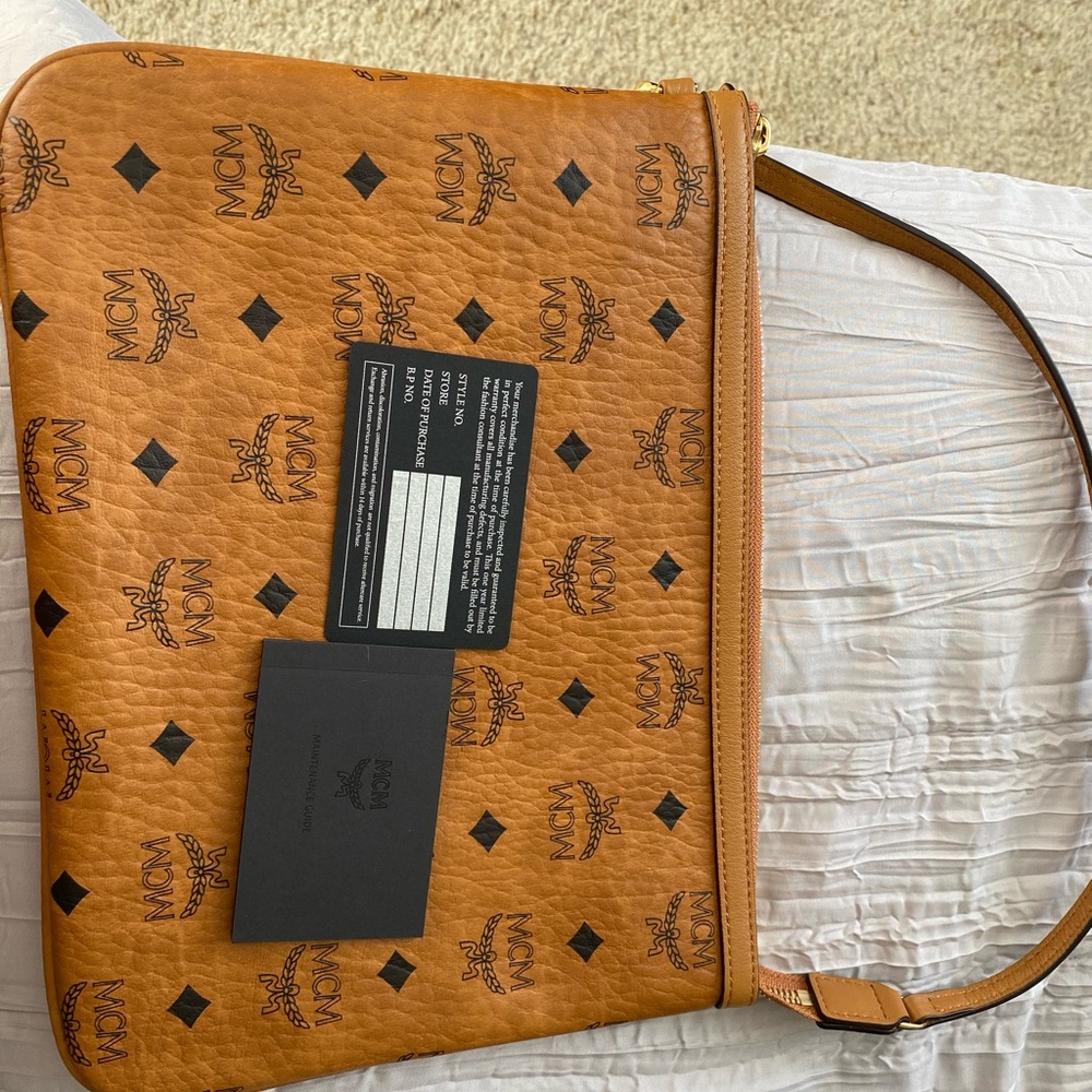 MCM Visetos Pouch